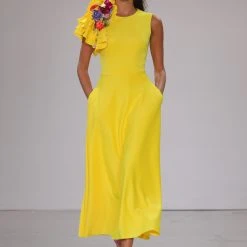 Badgley Mischka Ruffle Shoulder Sleeveless Cocktail Dress -Badgley Mischka shop BSD5077 RUNWAY 14453.1675974095