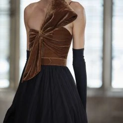 Badgley Mischka Classic Velvet Bow Bodice Gown -Badgley Mischka shop EG3622 DETAIL 19991.1660690924