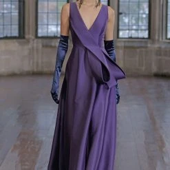Badgley Mischka Violet Loop Ballgown 9 Badgley Mischka Violet Loop Ballgown -Badgley Mischka shop EG3656 VOGUE 35183.1660598191