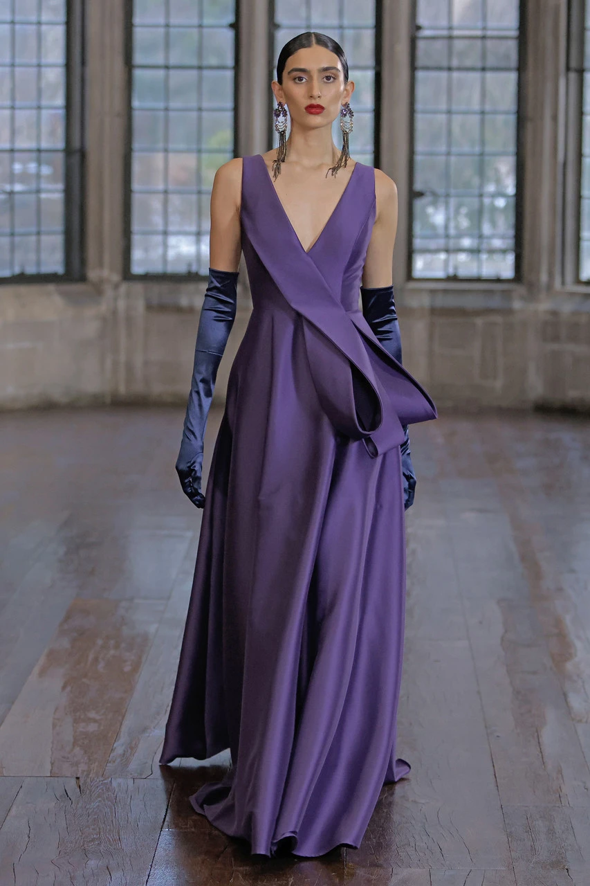 Badgley Mischka Violet Loop Ballgown 6 Badgley Mischka Violet Loop Ballgown - Image 4