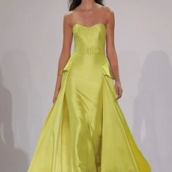 Badgley Mischka Strapless Fitted Evening Gown With Peplum 9 Badgley Mischka Strapless Fitted Evening Gown With Peplum -Badgley Mischka shop EG3917 RUNWAY 35828.1675972620