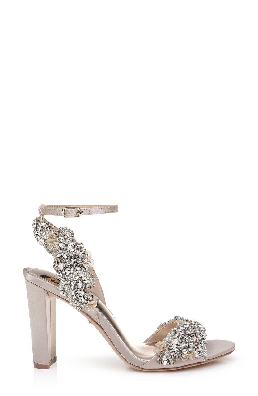 Badgley Mischka Libby Crystal Embellished Evening Shoe 10 Badgley Mischka Libby Crystal Embellished Evening Shoe - Image 8