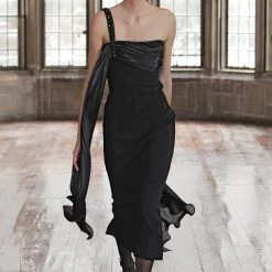 Badgley Mischka Seductive Drape Cocktail Dress -Badgley Mischka shop SC3702 VOGUE 94514.1663026043