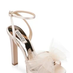 Badgley Mischka Sophie Platform Sandal With Tulle Flower -Badgley Mischka shop SOPHIE MP6622 SFTNUD 1 58432.1678470948